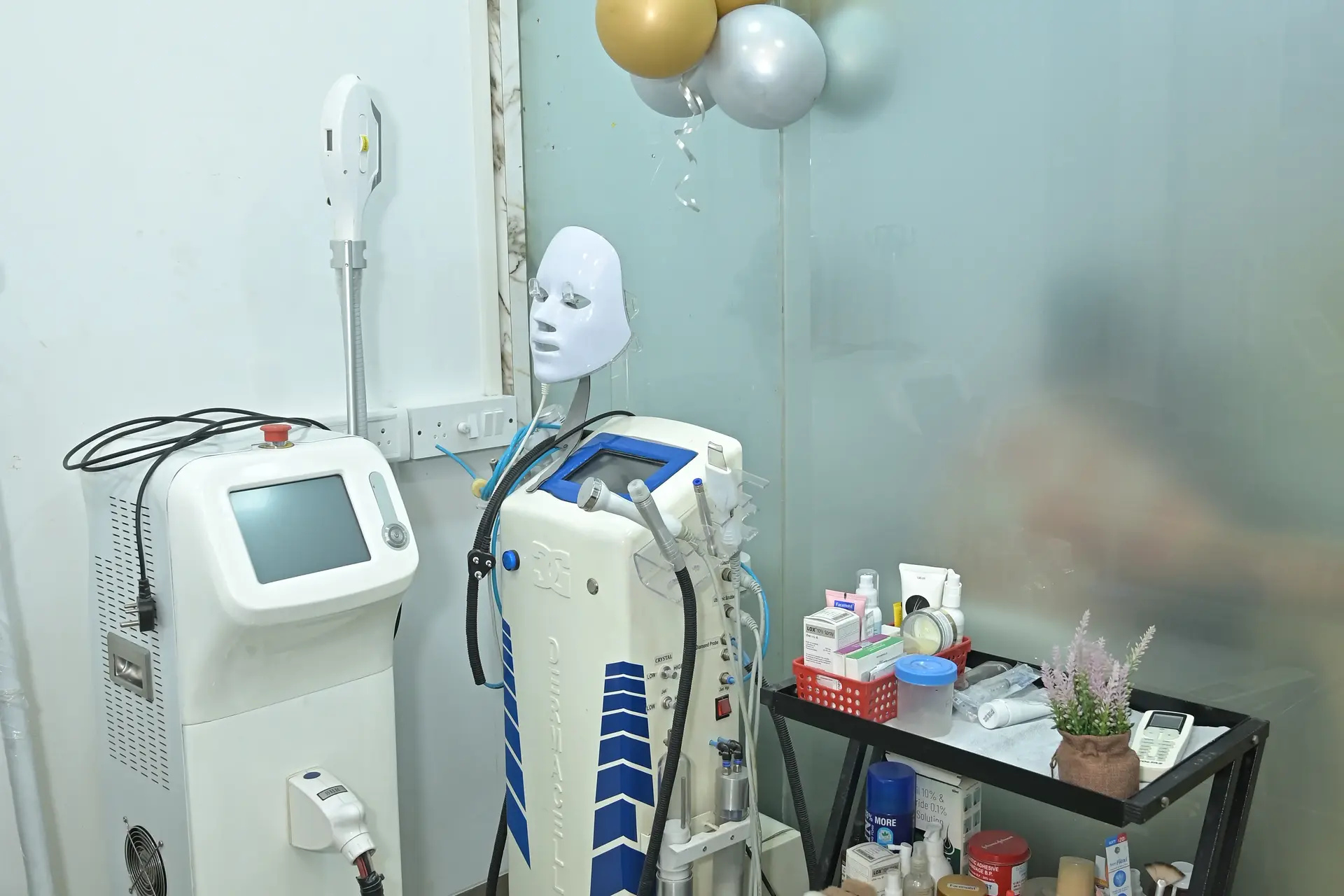 cosmetology training academy Mumbai Carewell Clinic Andheri East